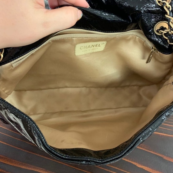 Authentic Chanel handbag - Picture 5 of 6